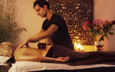 Reflexology-Riches_spa